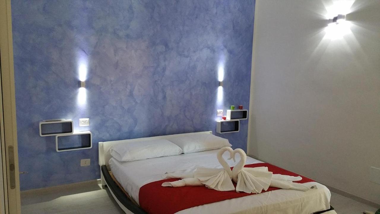 A Due Passi Dal Mare Bed and Breakfast Acquappesa Eksteriør billede